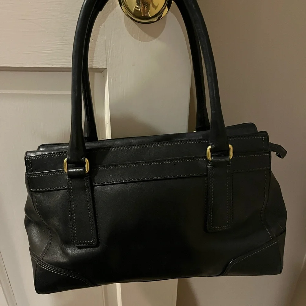 Vintage Coach Black Leather Handbag - Picture 3 of 4
